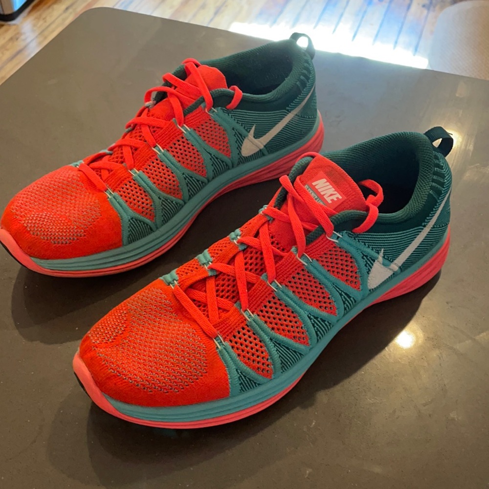 Nike Flyknit Lunar 2